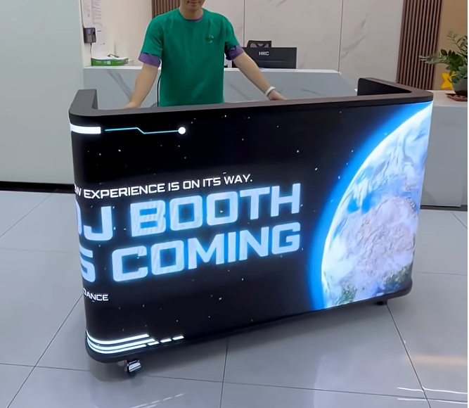 The Seamless LED Screen DJ Booth – Rounded Corner Design